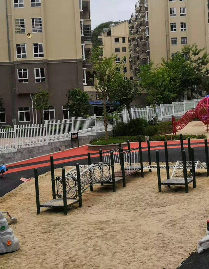 兒童游樂新設(shè)備
